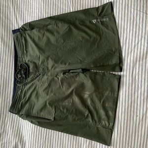 Reebok Men’s gym shorts. Size Large. Army green.